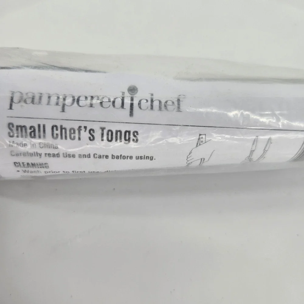 Pampered Chef Small Chef's Tongs 2957 Stainless Steel Silicone Tips New In Pack - Picture 4 of 6